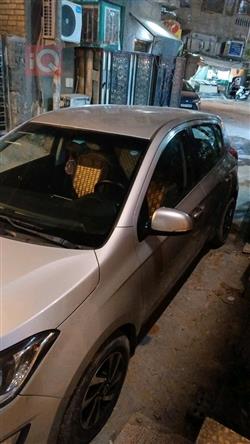 هیوندای i20